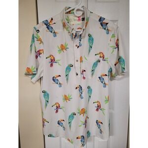 Chubbies Men Short Sleeve Tropical Hawaiian Parrot Toucan Macaw Size L